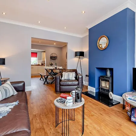 3 Bed In Oc-84007 Filey