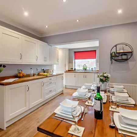 Holiday home 3 Bed In Oc-84007 Filey