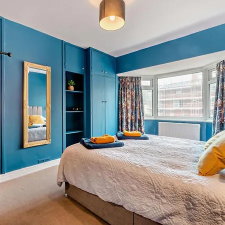 3 Bed In Oc-84007 Filey